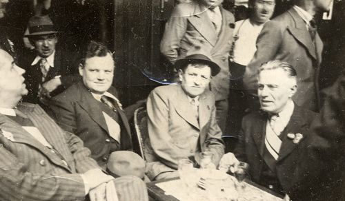 De gauche à droite : Paul Vaillant-Couturier, Maurice Thorez, Hippolyte Marquès et Pierre Sémard. Avant 1937.